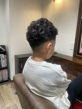 美容室ふくろう フェザーカットパーマ