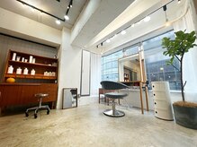 ワクリ エビス(wakuri ebisu)の雰囲気（壁一面ガラスなので開放感あります♪）