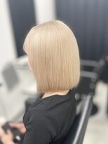 レブ 心斎橋(REV.)&nbsp;髪質改善/ブリーチ/ダブルカラー/韓国/インナーカラー/心斎橋