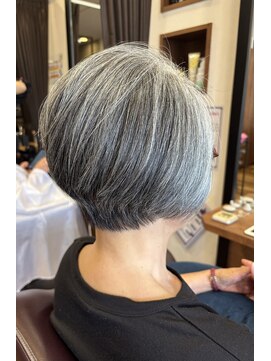 美容室ヒラトヤ 仙北店 ナチュラルショートボブ