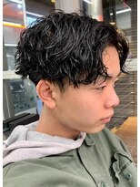 ジーニー 新百合ヶ丘(Genie) フェザーパーマサーフカール刈り上げセンターパート