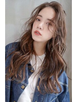 ギークス(GEEKS) 【GEEKS渋谷】冬カラー/ココアグレージュ/顔周りレイヤー/ウルフ