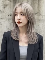 エイチ ウルフカット 大阪梅田(811)&nbsp;50代ハンサムショートショートバレイヤージュクラゲヘアパーマ