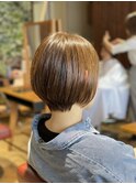 ショートボブ
