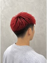 エニル 春日部店(enil)&nbsp;◎【インパクト抜群！】ビビッドレッド× 束感フェードカット◎
