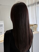 ログ(log)&nbsp;ニュアンスパーマ　髪質改善カラー　顔まわり　レイヤー　艶髪