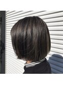 ダークアッシュボブ