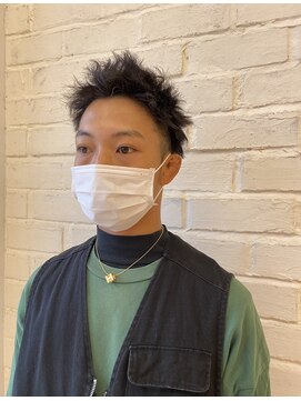 ジイジイ 宇多津店(GIGI) ツイストピンパーマ、ツーブロック