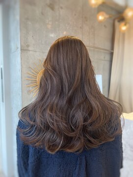 ワイス(WYETH) naturalbeige×layer cut