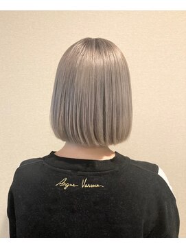 ワイツー(Y 2) シルバーハイトーンカラー