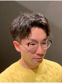 ビジネスカジュアル ツーブロックショートパーマ センターパート