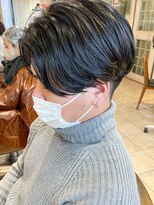 キャンバス バイ ネオリーブ 横浜西口(Canvas by neo.)&nbsp;刈り上げセンターパート ニュアンスパーマ ワンカールパーマ