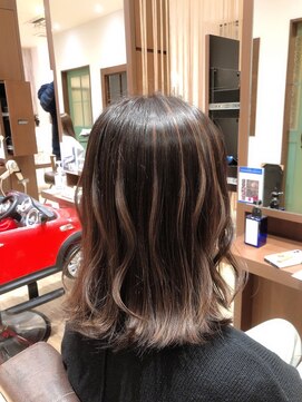 ブランシェ 高蔵寺店(BRANCHE) ★ケアブリーチ★ハイライトカラー【北川】