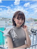 切りっぱなしダークグレージュ