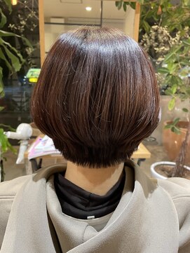 シャンティーク ドット エス(shanteek.es) 前下がりショート