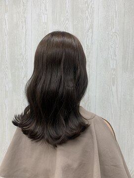 トコ(toco) chocolat greige.