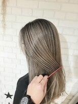 アンバーロイス 綱島(umber royce)&nbsp;バレイヤージュ/シャドールーツ　rikuto