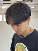 毛流れセンターパートニュアンスパーマツーブロックフェード