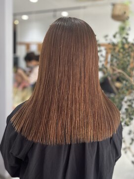 ウタ(uta) 【あおき ひかる】秋冬 トレンドヘアカラー メロウキャメル