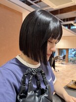 アルファサリダ(ALPHA SALIDA) 黒髪切りっぱなしボブ