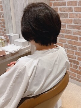 コーエン(cowen) 丸みマッシュショートひし形イメチェンボブ絶壁ウルフアラフィフ