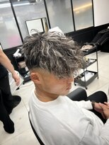 メンズラピス 栄店(Men's Lapis)&nbsp;スペインカールメンズハイライトスキンフェードスパイラルパーマ