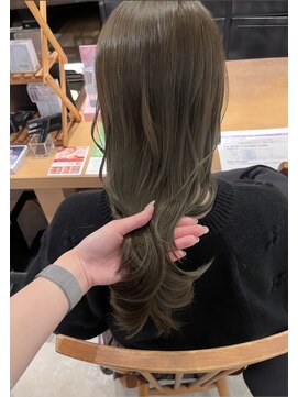 サラ 天神大名店(SARA) 【RINA】透明感オリーブベージュ