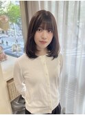 似合わせミディアムレイヤーカット×透明感カラー