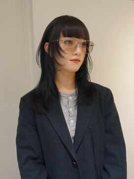 ユー セント(yew scent) 顔まわりカット×レイヤー