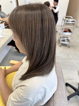 テミルヘアー(TEMIL HAIR) 白髪染めを使わず活かすハイトーンカラー