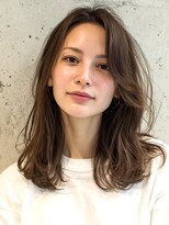 赤れんがアネックス(ANNEX)&nbsp;似合わせカット大人ミディアムレイヤー30代40代50代60代パーマ