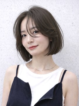 ロビー 青山(ROBBY) 大人ボブ/タッセルボブ/ぱつっとボブ/ボブ/10代20代30代/表参道