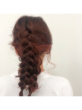 キー(kii) ブラッドオレンジカラー　ブリーチカラー　オレンジ　福岡　天神