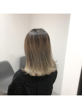 フリーダムエフ(FREEDOM.F) ホワイトグラデーションカラー