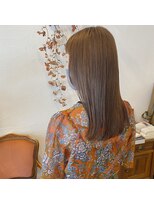 マウロア(MAULOA)&nbsp;"ミルクティーベージュ ツヤロング" 鈴木ちさと