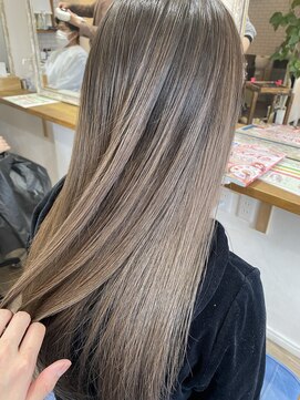 アンド ローバー(and LOVER) グラデーション