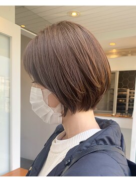 コカブ 本山(KOCHAB) ひし形ショートボブ