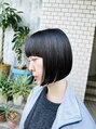 ロッソ 西荻窪(ROSSO) ワンレングスのボブスタイル。癖の広がりを上手く抑えたカット