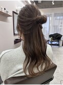 【Look at】ハーフアップアレンジゆるお団子デイアレンジヘア