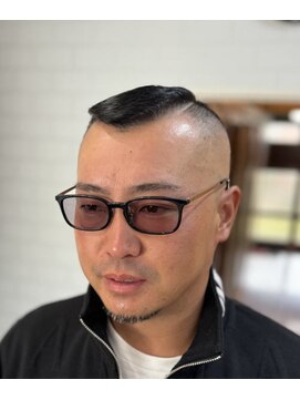 ピシャッとニ代目銀二郎 テイテイ刈り