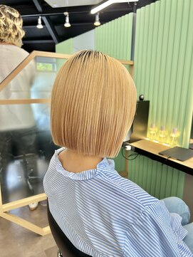 ロナ 岡崎竜美丘店(RONA) 夏に向けてのハイトーンボブスタイル♪
