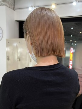 デート 下北沢(DATE) 下北沢タッセルボブ切りっぱなしミディアムダブルカラーブリーチ