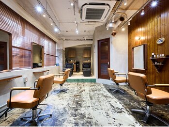 レイニーギンザ 銀座(LANY GINZA)の写真/髪のダメージに合わせたこだわりのトリートメントと髪質改善酸性ストレートで、ツヤ感×上質な仕上がりに♪