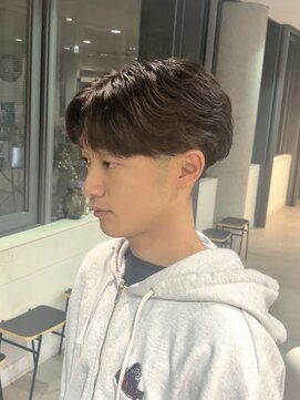 アウラ(AURA) フェザーパーマ/フェザーショート/メンズパーマ