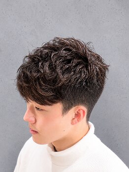 PLACE【６月22日NEW OPEN(予定)】の写真/パーマで男の魅力を格上げ！毎日のセットが劇 的に楽に