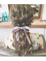 シャルル(charles)&nbsp;＊くせ毛風パーティヘア＊〈aoi〉