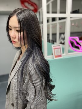 アスイン(asuin) ☆☆昼職でもバレない縛れば隠せるインナーカラーブリーチ一回☆