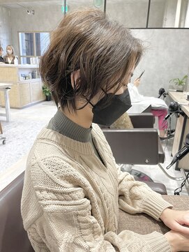 トマト(TOMTO) 【YUYA】ショートパーマ_丸みショート_くびれショート