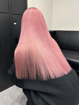 ベレーザ 渋谷(BELEZA) 7826ベビーピンクハイライトバレイヤージュ艶髪ハイトーンカラー