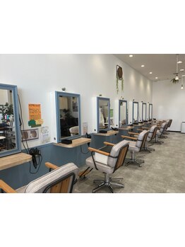 【西新町駅】老若男女問わず人気のサロン◇丁寧なカウンセリングでお悩みに寄り添い、なりたいを叶えます★